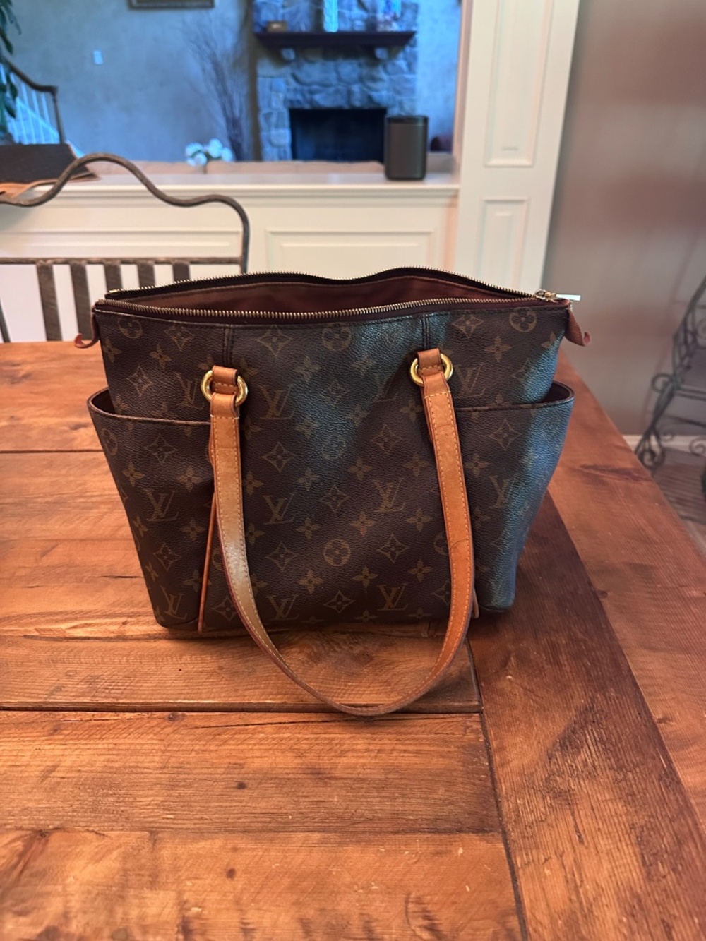 Louis Vuitton Totally PM monogram bag - Picture 6 of 6